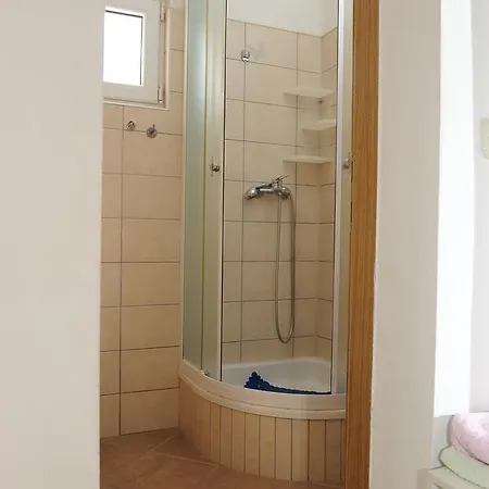 Apartament Loncar Gradac (Split-Dalmatia)